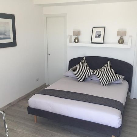 Ferienwohnung Attico Al Mare Lido di Ostia Exterior foto